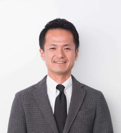 手塚 厚